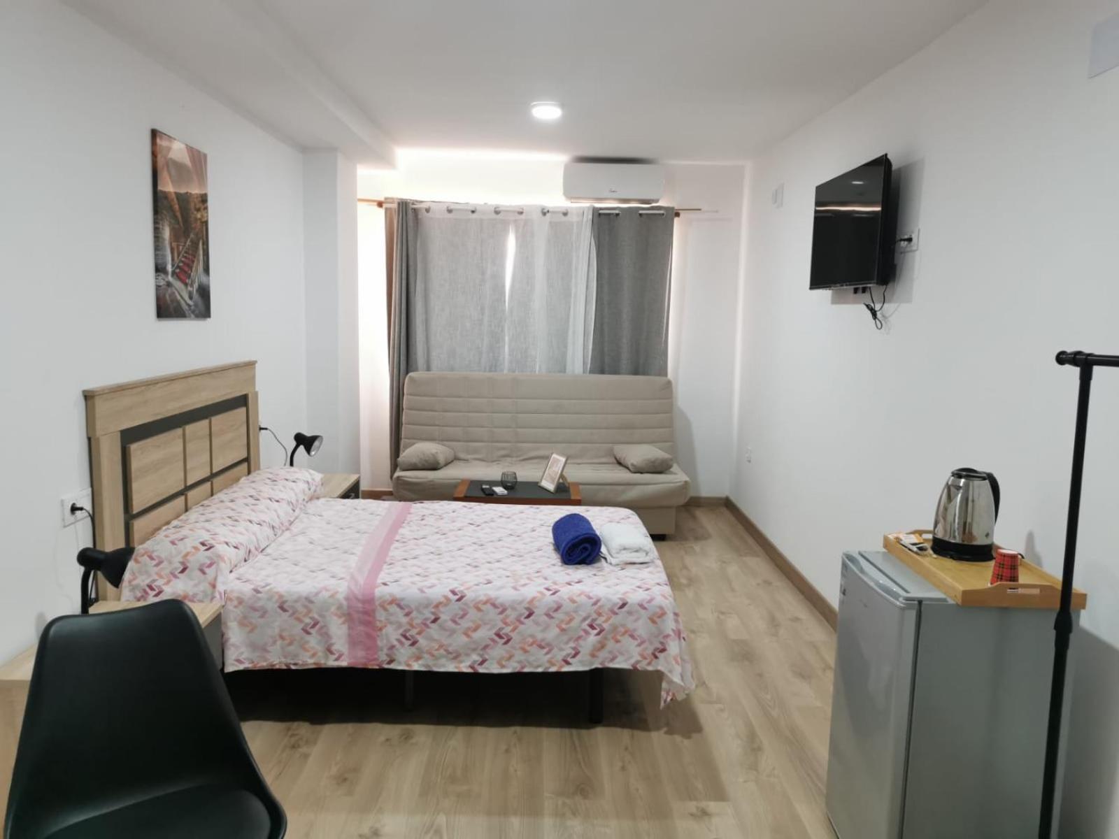 Costablanca Guest house *