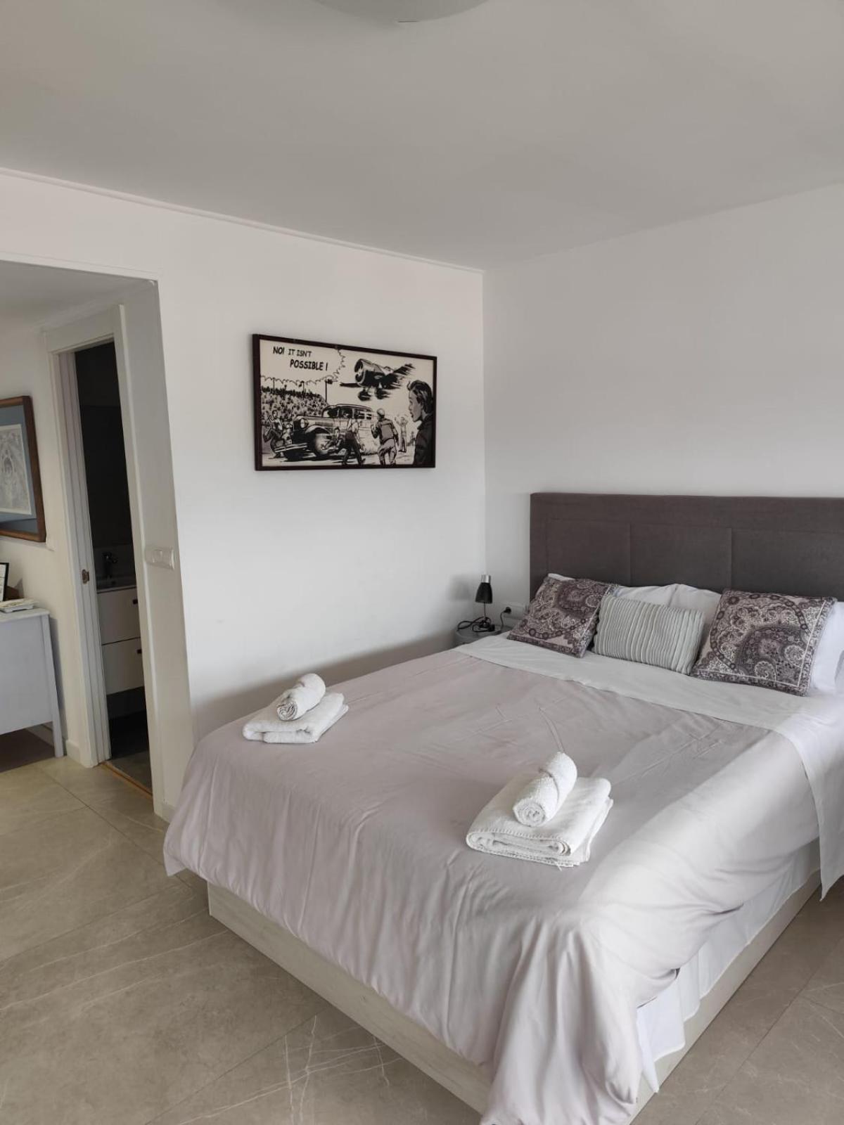 Apartment In Center Alicante