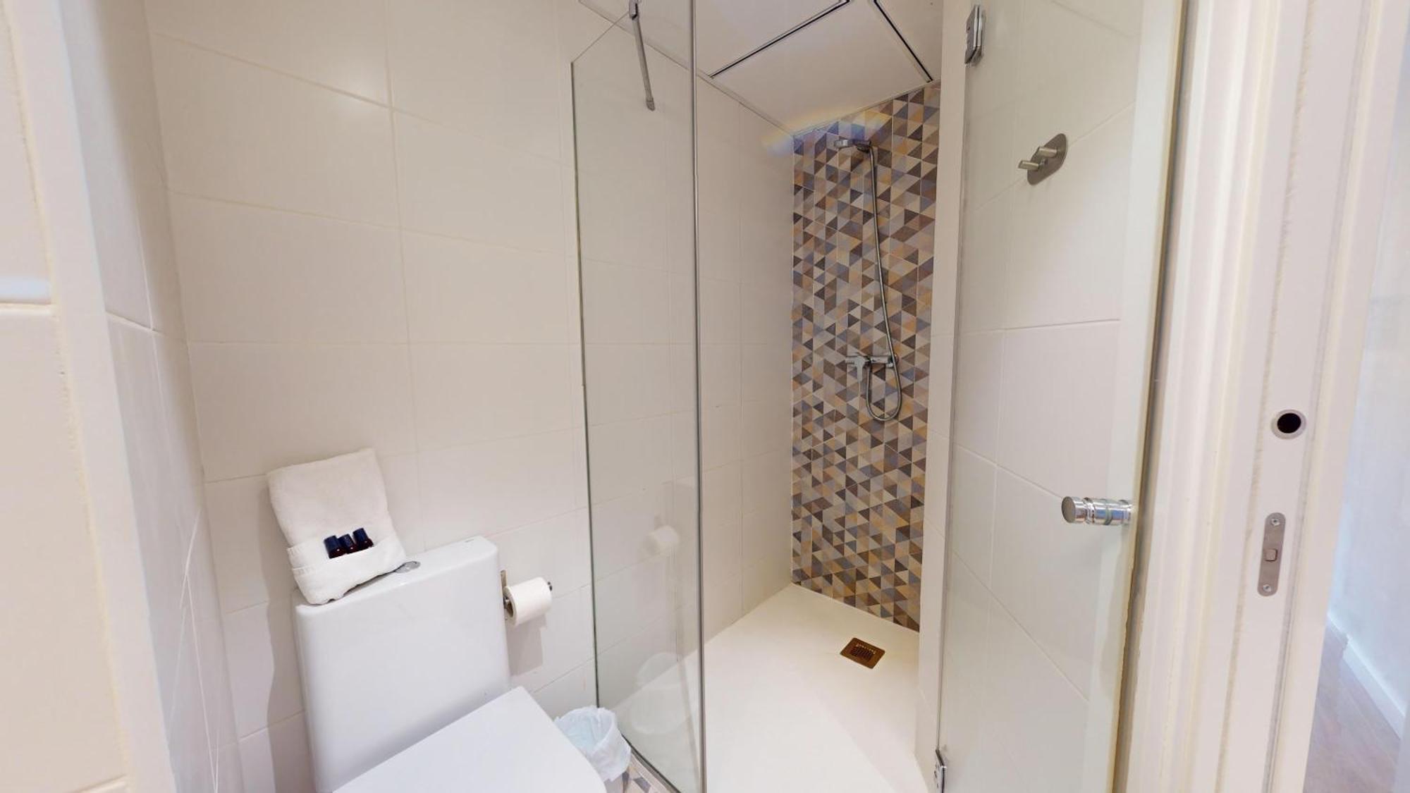 Myflats Luxury Center Apartment