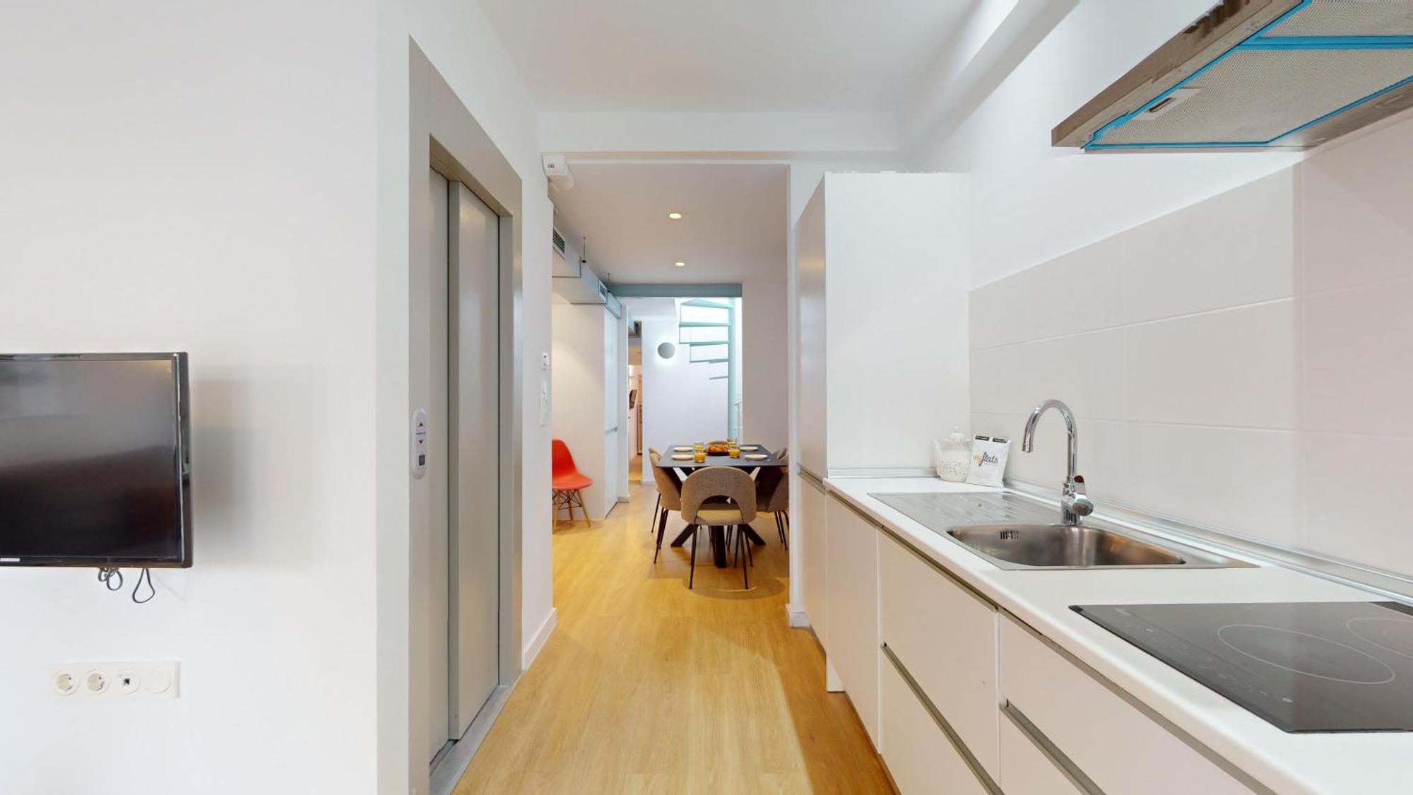Myflats Luxury Center Apartment *