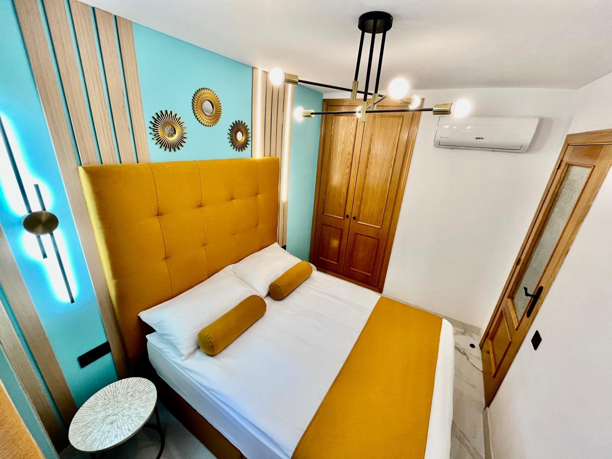 Elegante Tres Colores Apartment Alicante