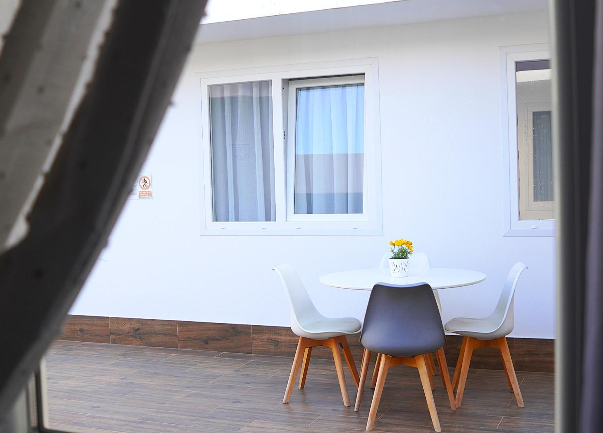 El Patio Hotel