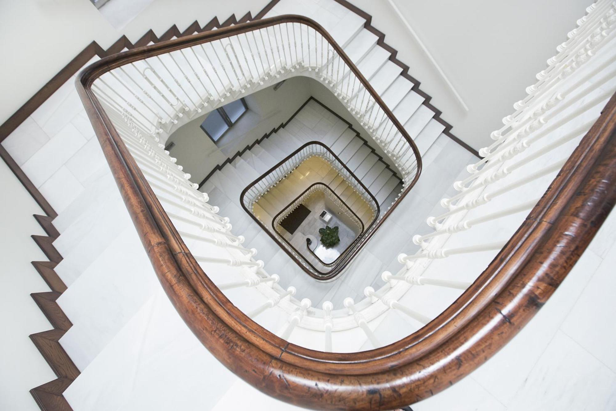 Hospes Amérigo 5*