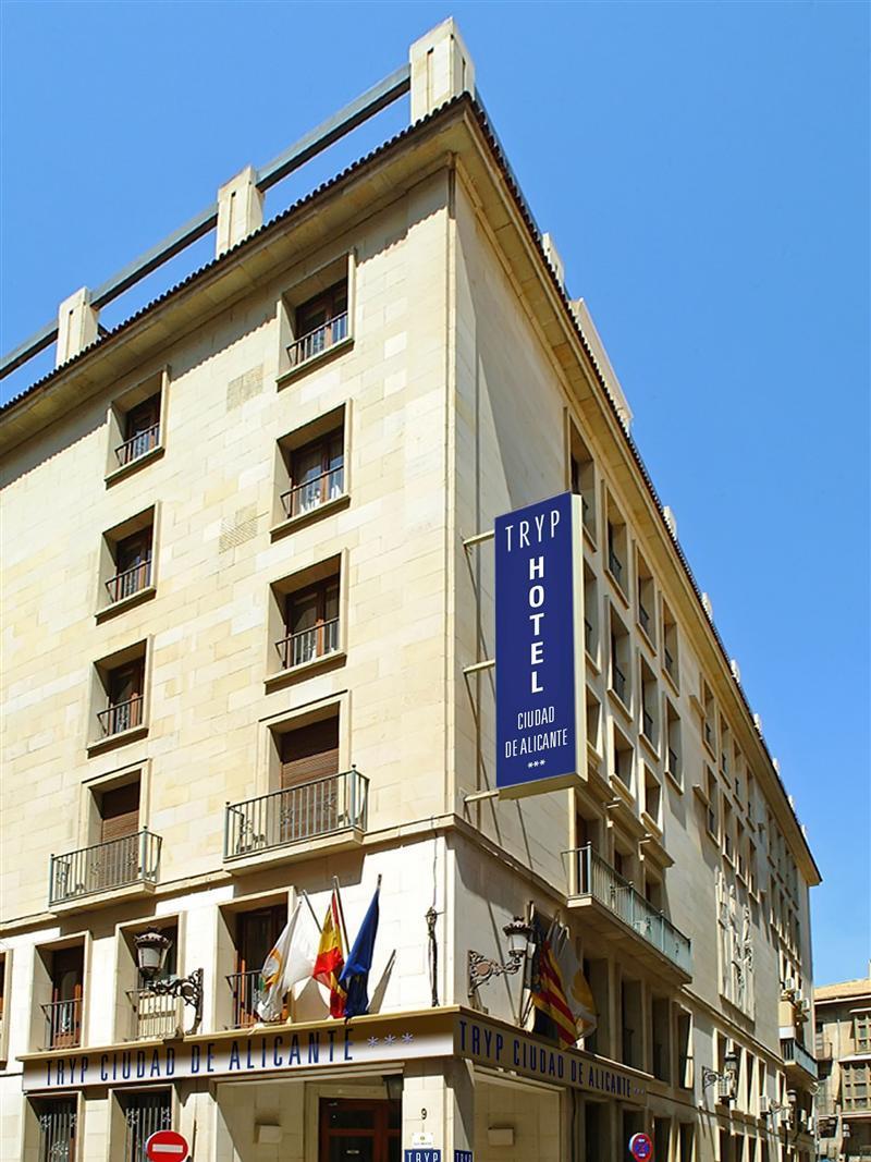 Tryp Ciudad De Hotel 3*