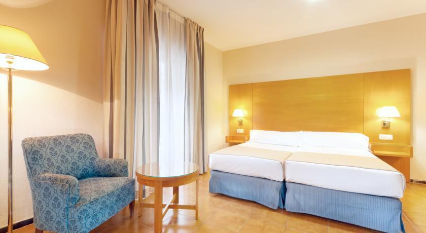 Tryp Ciudad De 3*