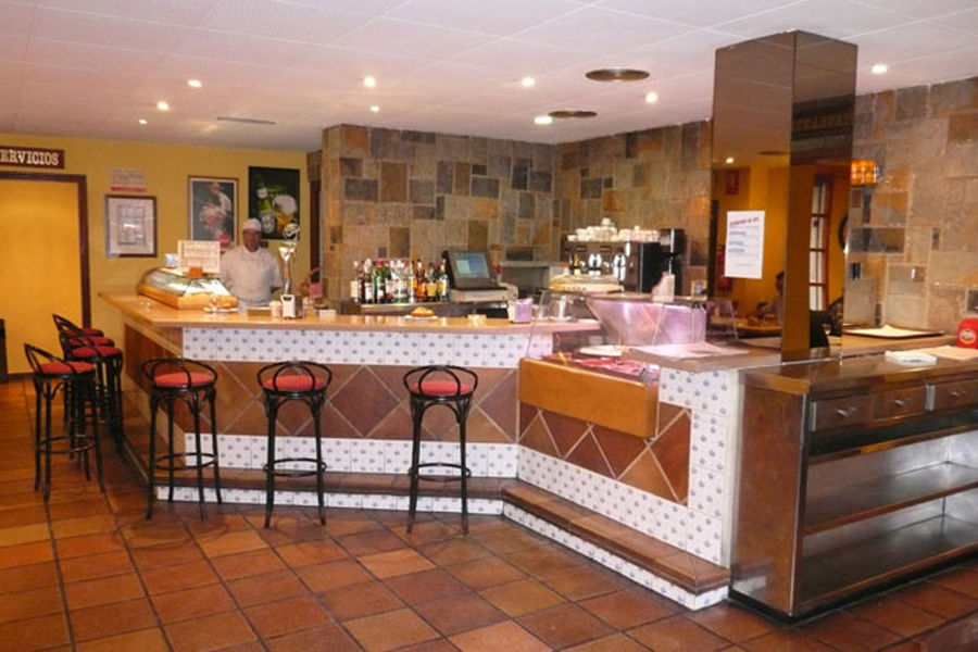 Goya Hotel 2*
