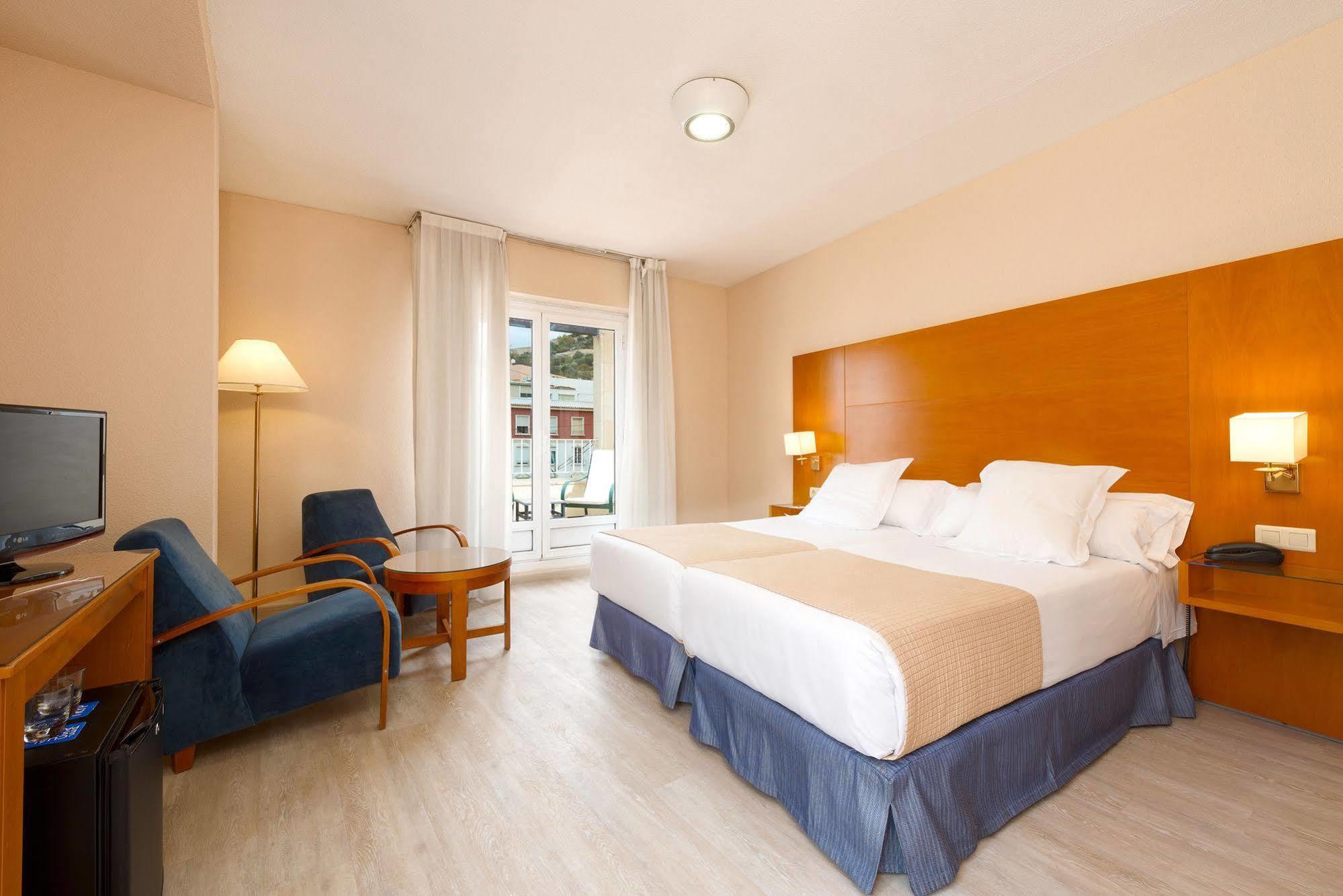 Tryp Ciudad De Hotel