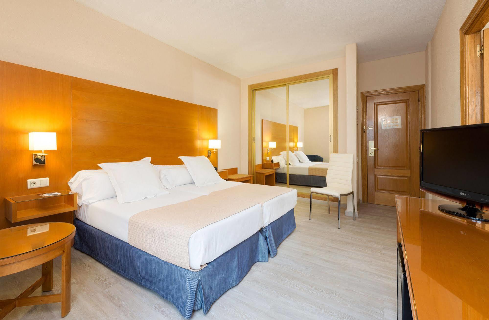 Tryp Ciudad De