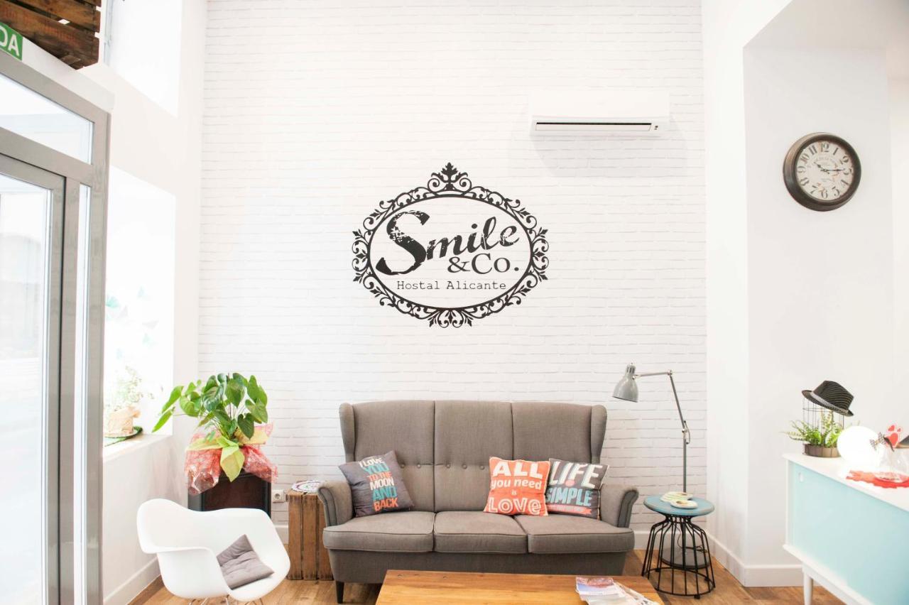 Pensión Smile & Co Boutique Alicante