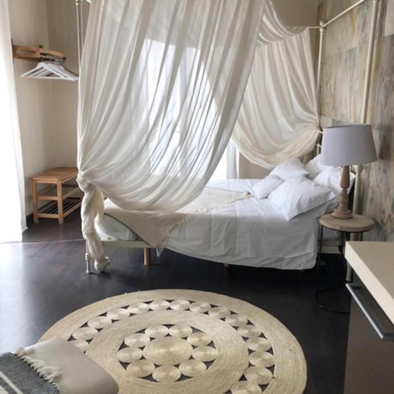 Bed & Breakfast La Dimora Del Casanova Boutique 3*