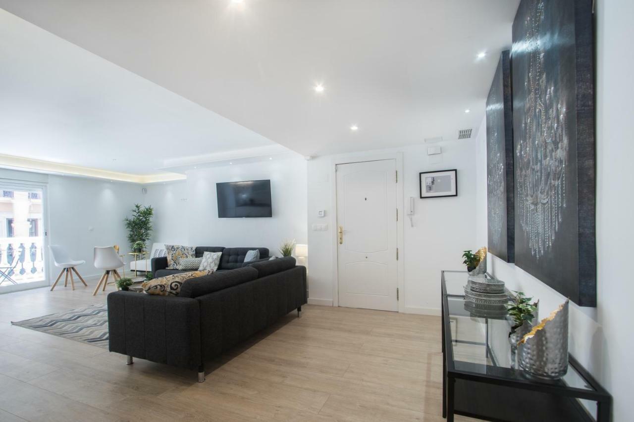 Stylish *new* In W/ 4 Bedrooms Apartment *