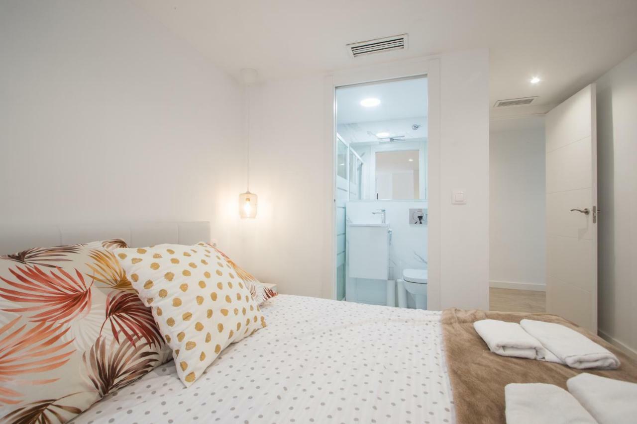 Stylish *new* In W/ 4 Bedrooms Apartment