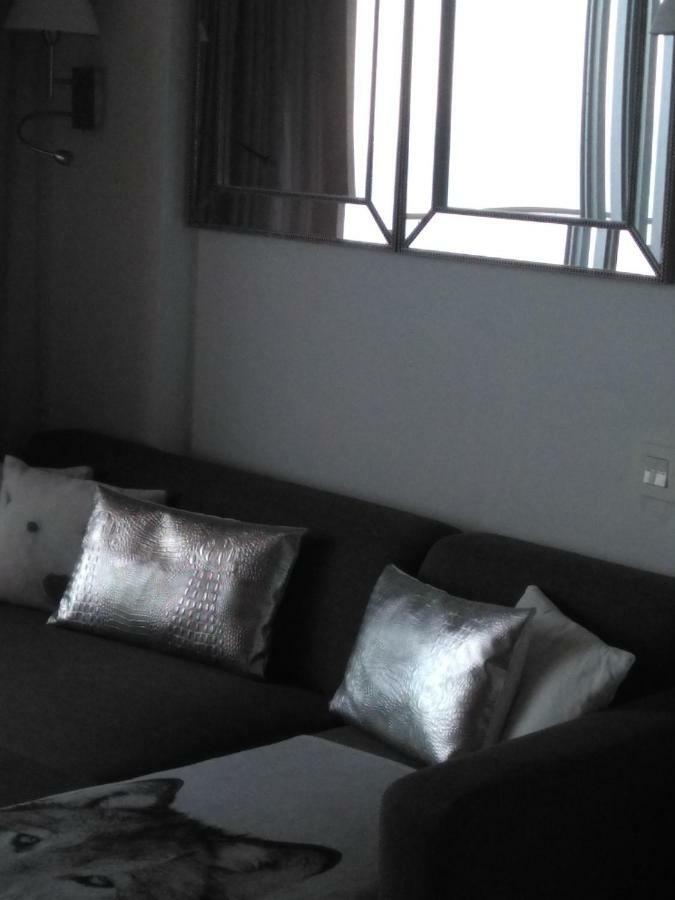 Sea View 29th Apts Downtown&beach Apartment