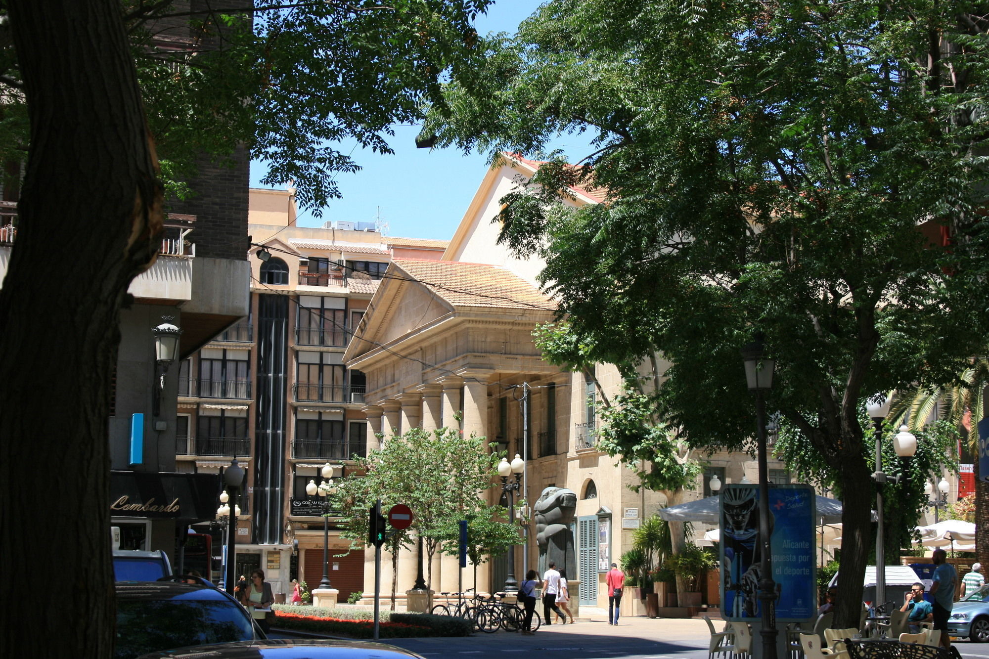 Mendez Nunez Hotel