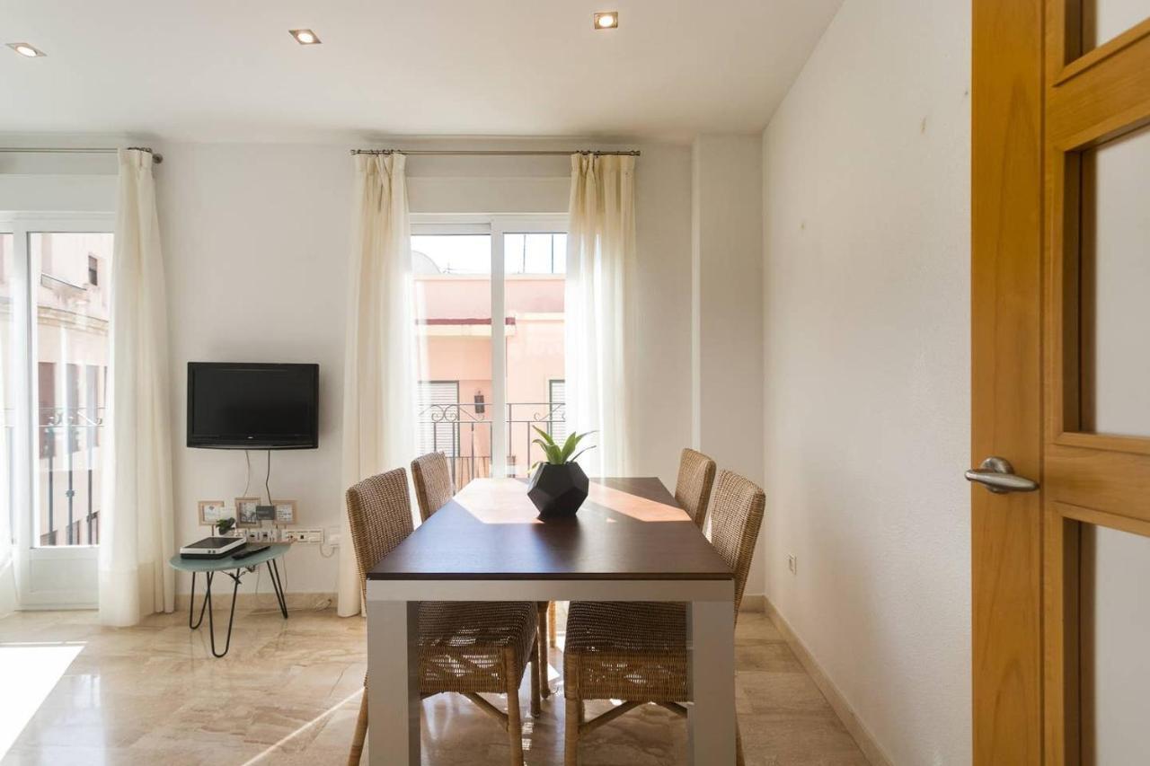 Family And Friends -alicante Center Apartment