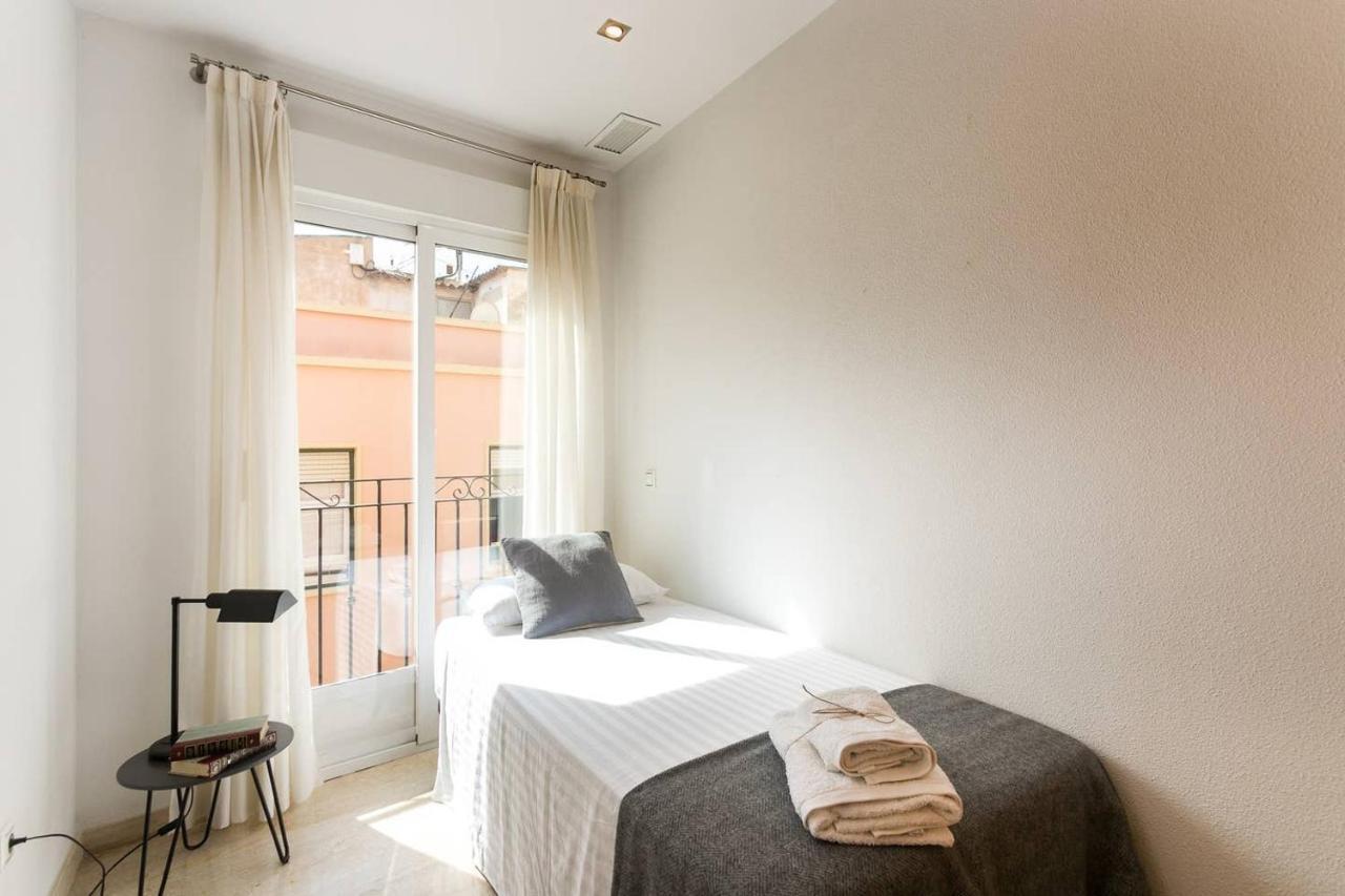 Family And Friends -alicante Center Apartment