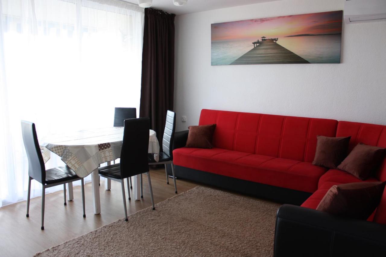Club Del Mar Apartamento